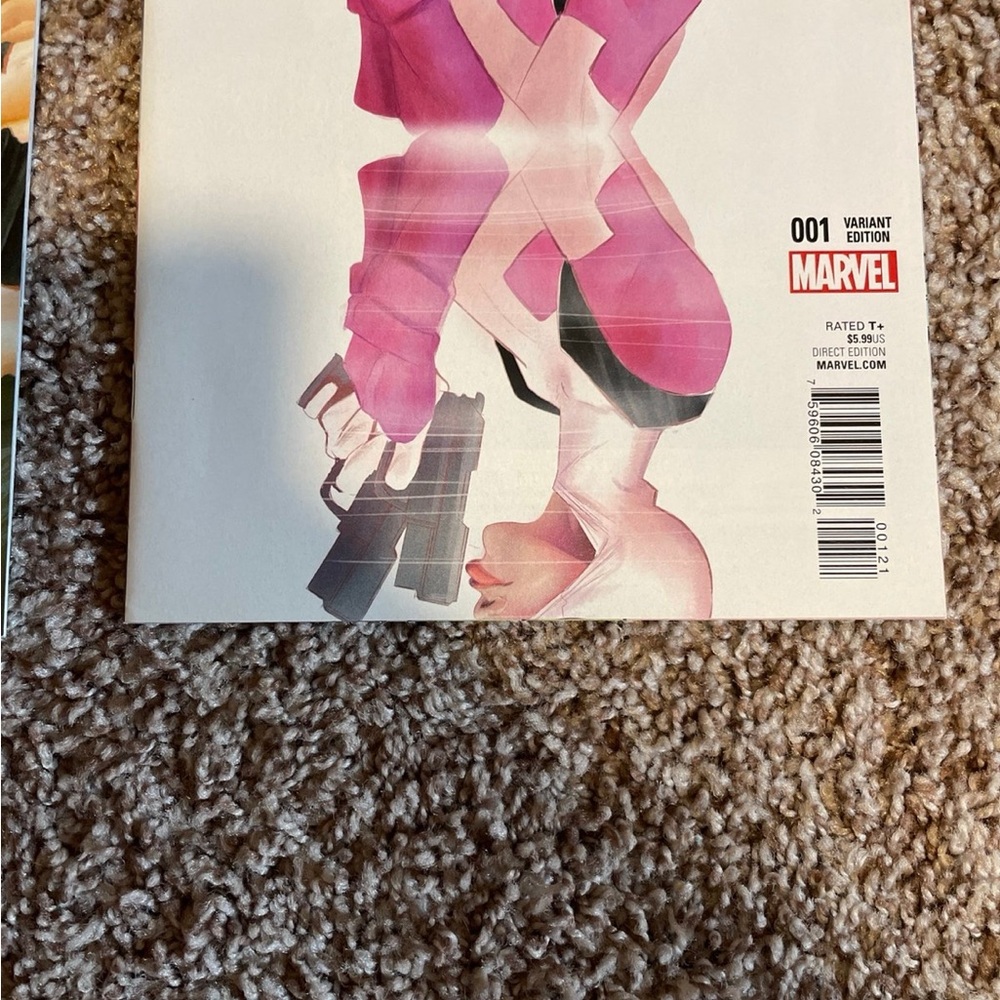 Two Marvel Comics - Picture 5 of 6